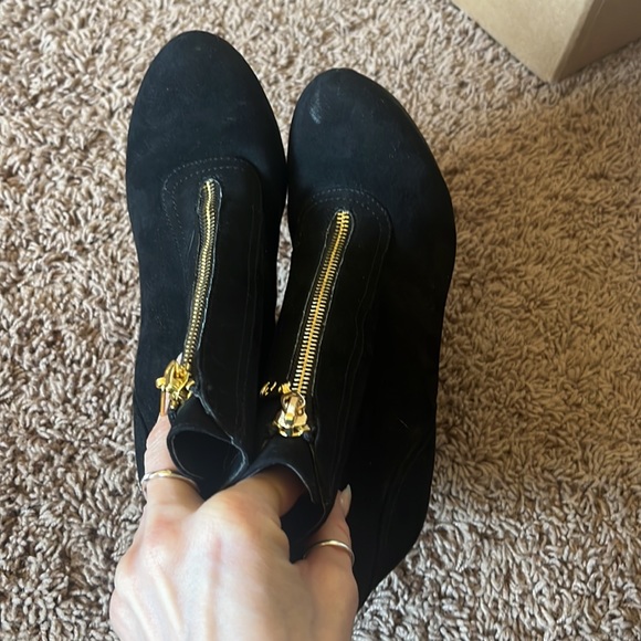 Guess platform - Picture 5 of 5